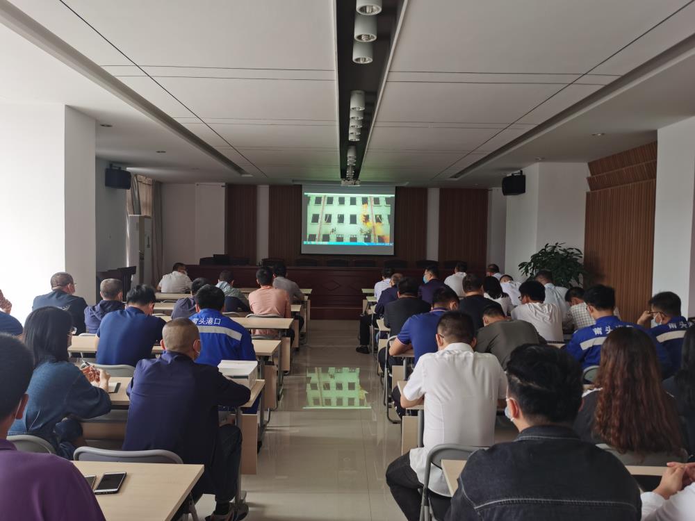 2d8add6d272d38123a8bf130a70e25e.jpg 2d8add6d272d38123a8bf130a70e25e.jpg