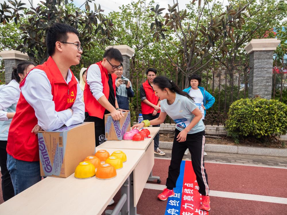 才盲盒.jpg 才盲盒.jpg