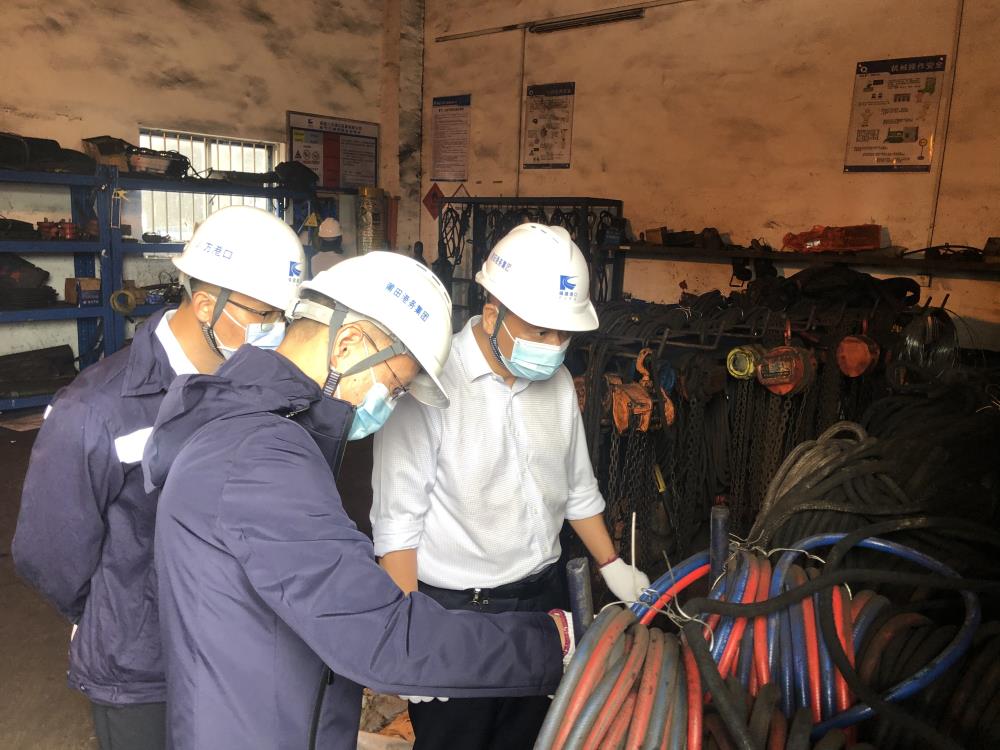 現(xiàn)場1.jpg 現(xiàn)場1.jpg